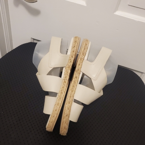 VINCE Tenison Espadrille Sandstone In Color Leather Sandals Size 10M, Stylish - Picture 4 of 11